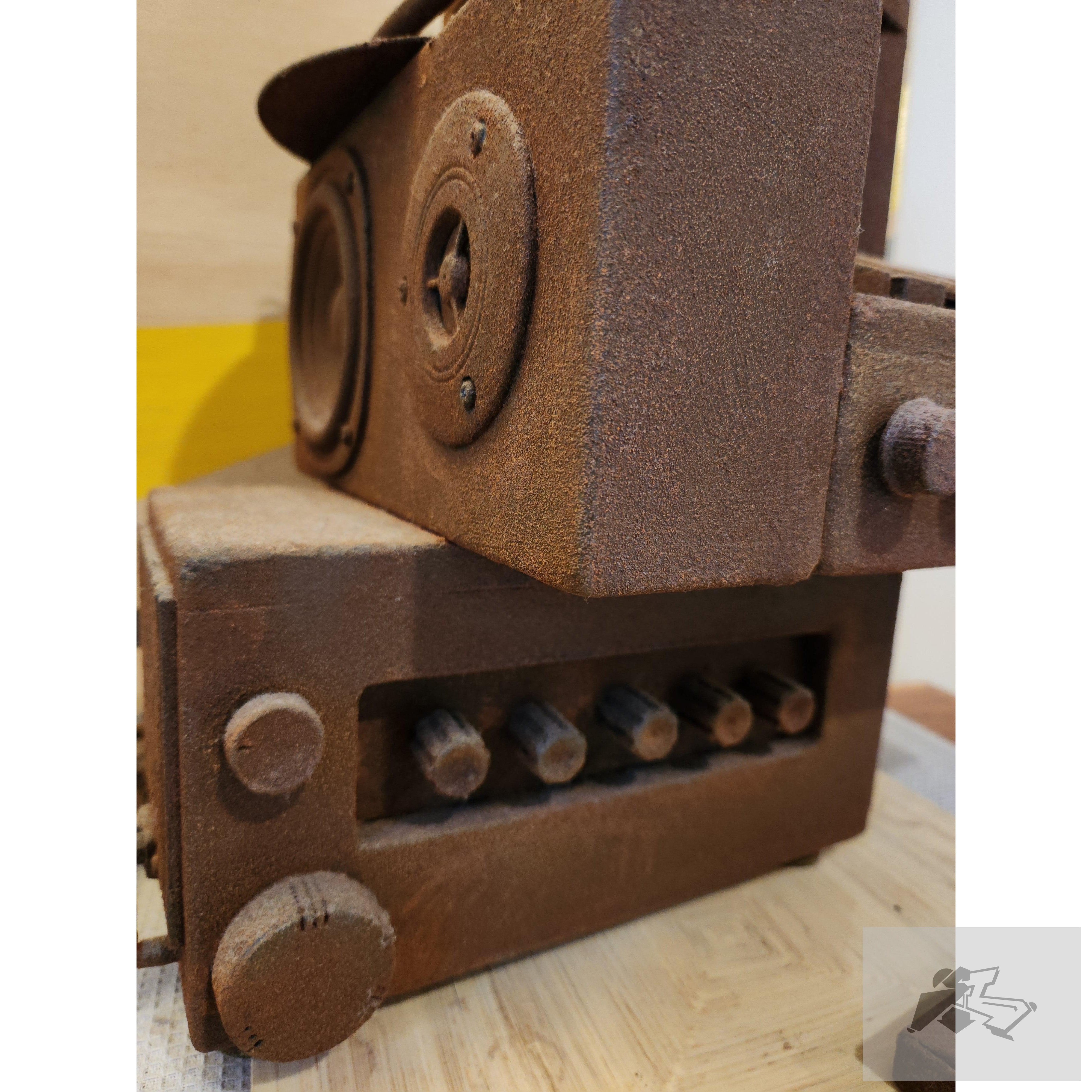 Rust radio sculpture – Silence Melbourne